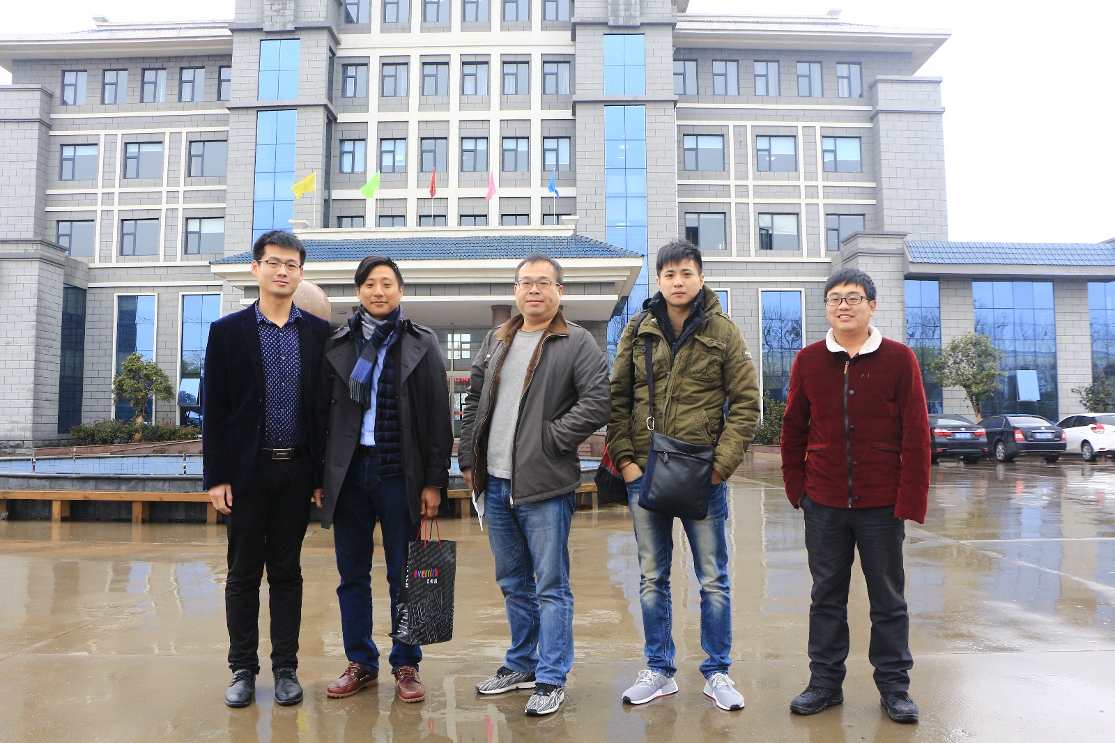 臺灣客商來廠考察采購HDPE鋼帶增強(qiáng)管